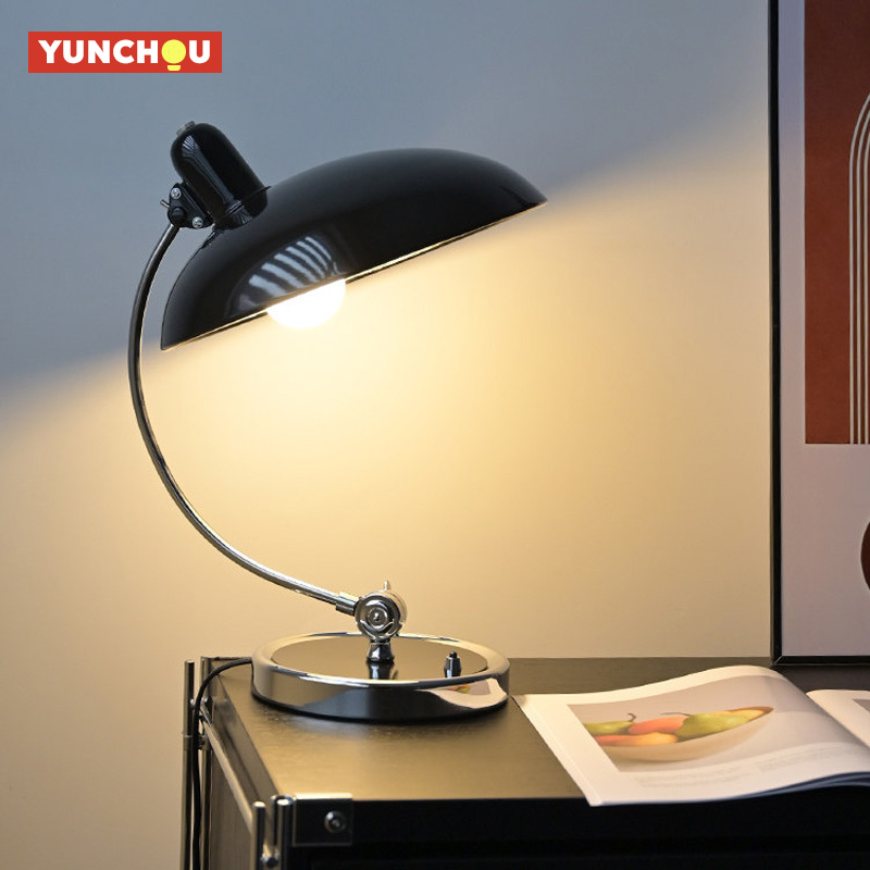 Desk Setup Minimalist - Lampu Meja Bauhaus Modern yang Dapat